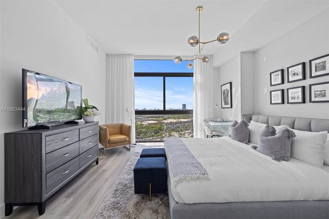 101 Diplomat Pkwy 0710, Hallandale Beach, FL 33009