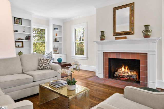 100 Overbrook Circle, Greenville, SC 29607