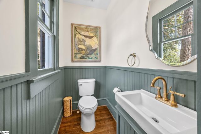 100 Overbrook Circle, Greenville, SC 29607