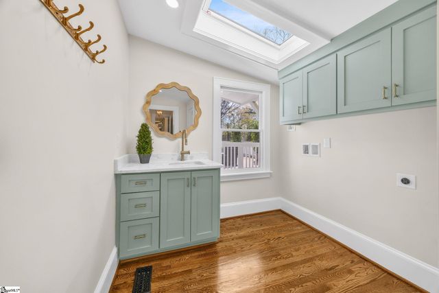 100 Overbrook Circle, Greenville, SC 29607