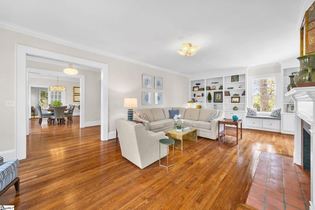 100 Overbrook Circle, Greenville, SC 29607