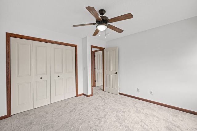 1338 W 61st Street, Davenport, IA 52806