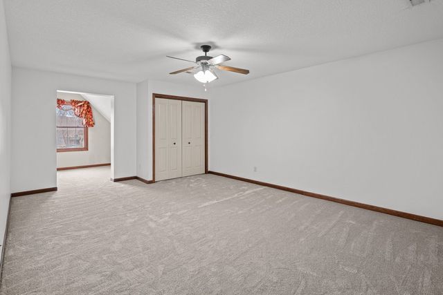 1338 W 61st Street, Davenport, IA 52806