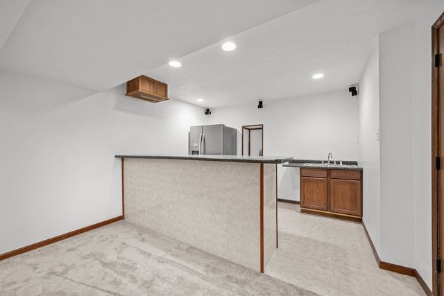 1338 W 61st Street, Davenport, IA 52806