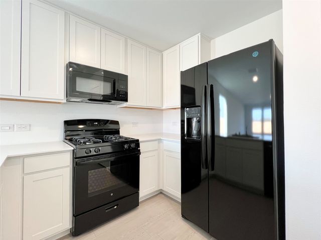 4012 Twin Leaf Drive, Crowley, TX 76036