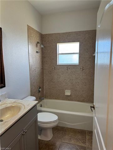 3800 20th ST W, Lehigh Acres, FL 33971