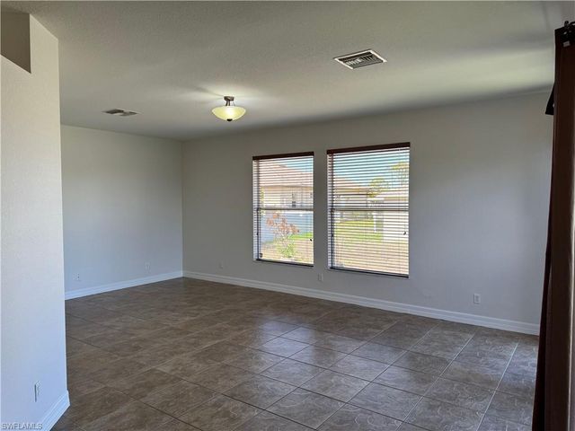 3800 20th ST W, Lehigh Acres, FL 33971