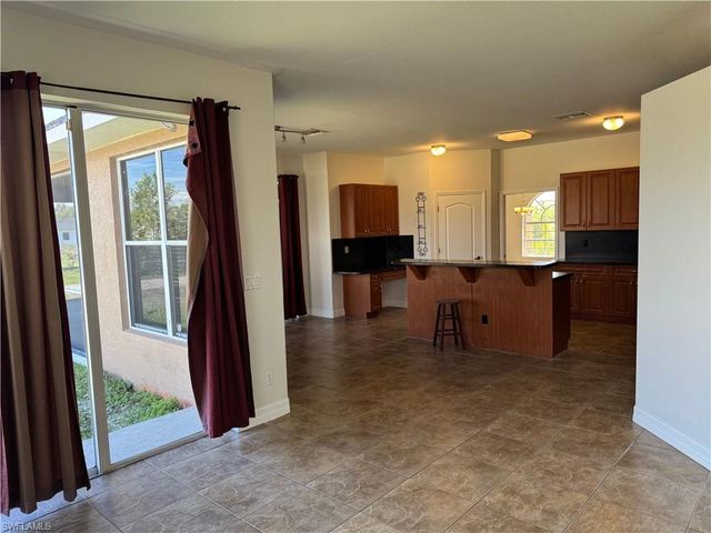 3800 20th ST W, Lehigh Acres, FL 33971