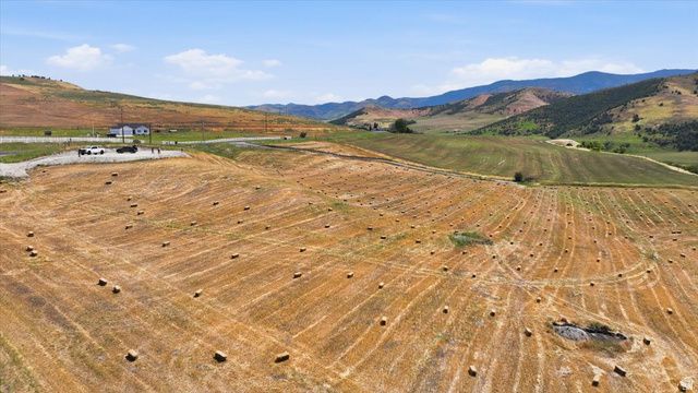 4250 E CUBRIVER RD, Preston, ID 83263