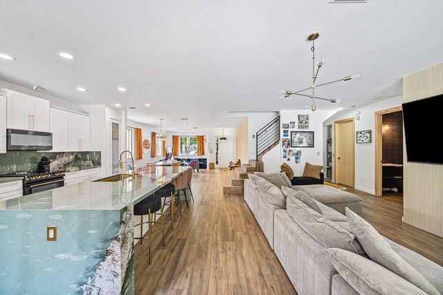 10223 Boca Vista Drive, Boca Raton, FL 33498