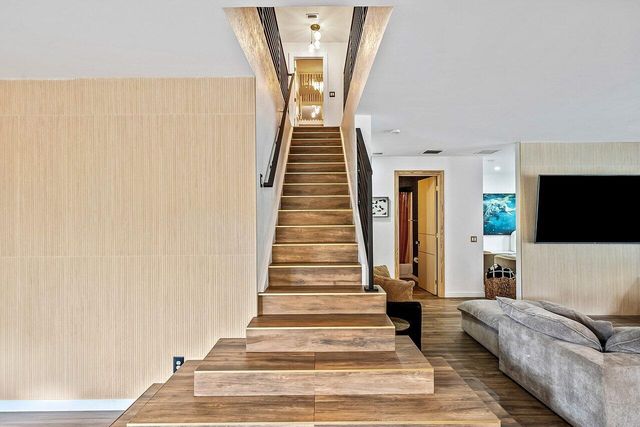 10223 Boca Vista Drive, Boca Raton, FL 33498