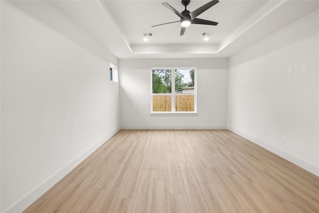 6018 Becky Lane, Pearland, TX 77584