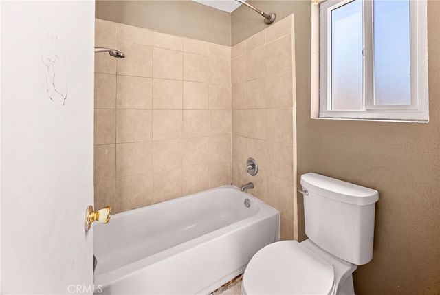 254 Hawthorne Street, Rialto, CA 92376