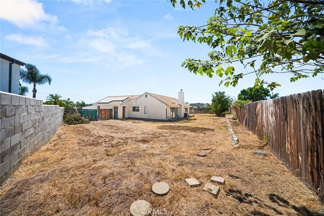 254 Hawthorne Street, Rialto, CA 92376