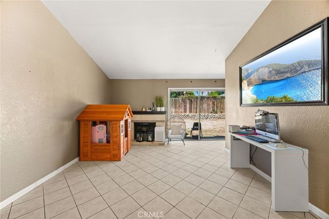 254 Hawthorne Street, Rialto, CA 92376