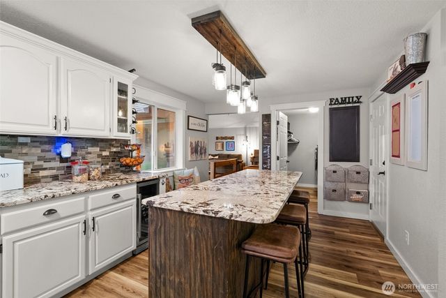3594 Salmonberry Drive SE, Port Orchard, WA 98366