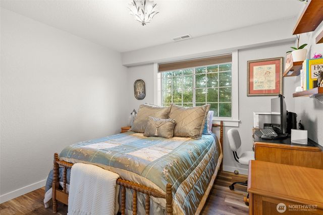 3594 Salmonberry Drive SE, Port Orchard, WA 98366