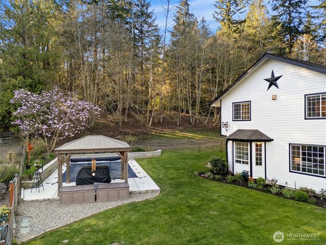 3594 Salmonberry Drive SE, Port Orchard, WA 98366