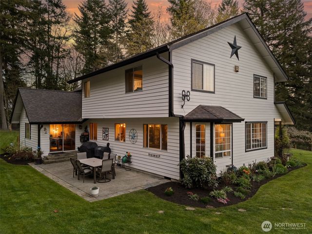 3594 Salmonberry Drive SE, Port Orchard, WA 98366