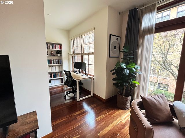 2335 Nw RALEIGH St A233, Portland, OR 97210