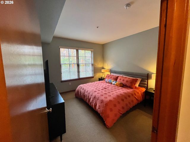 2335 Nw RALEIGH St A233, Portland, OR 97210