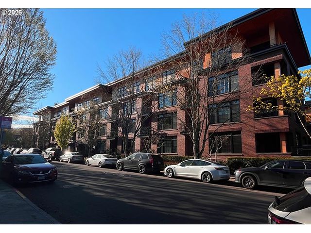 2335 Nw RALEIGH St A233, Portland, OR 97210