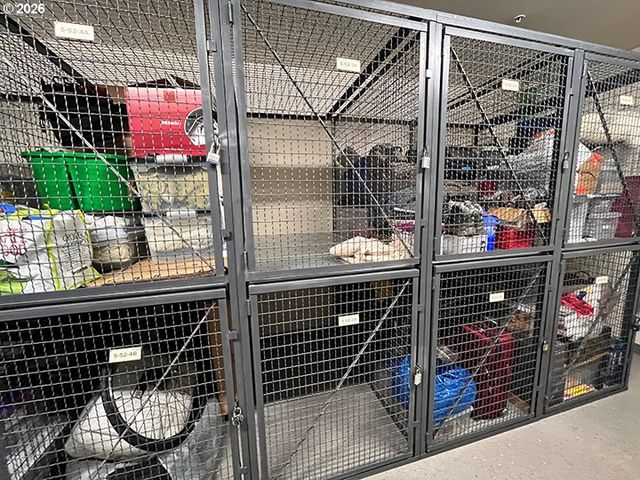 2335 Nw RALEIGH St A233, Portland, OR 97210