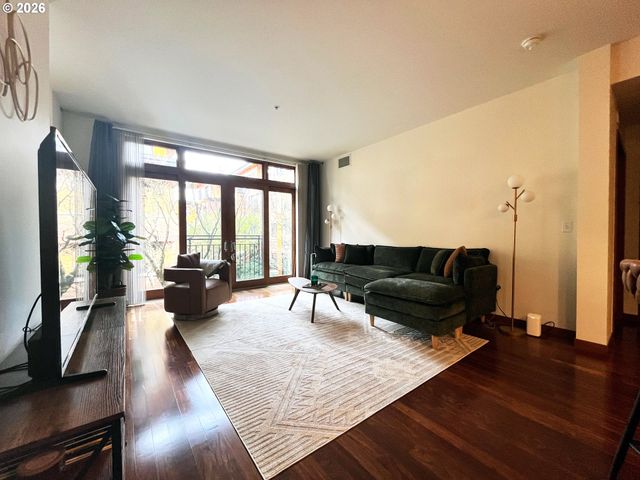 2335 Nw RALEIGH St A233, Portland, OR 97210