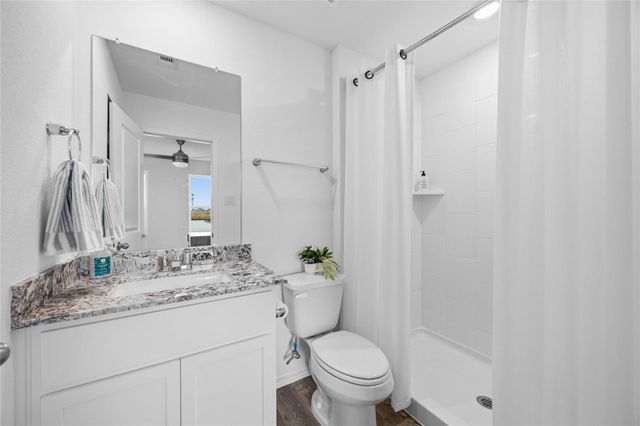 6005 Pineapple Street, Houston, TX 77048