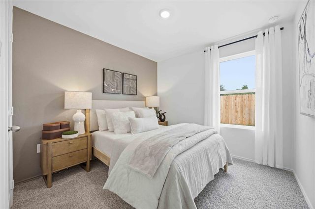 6005 Pineapple Street, Houston, TX 77048