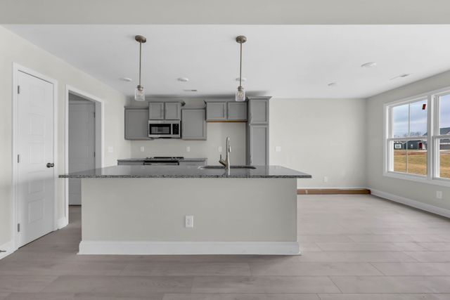 187 Donegal Dr, Clarksville, TN 37042