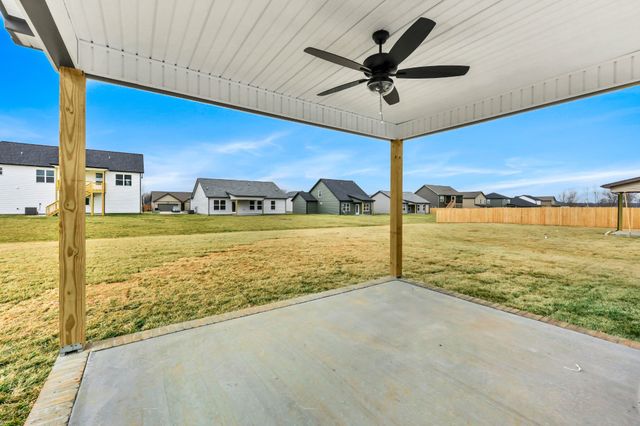 187 Donegal Dr, Clarksville, TN 37042