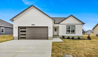 187 Donegal Dr, Clarksville, TN 37042