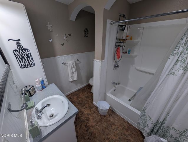 4427 Asbury Drive, Toledo, OH 43612