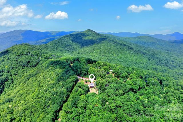 1347 Wipprecht Drive, Spruce Pine, NC 28777