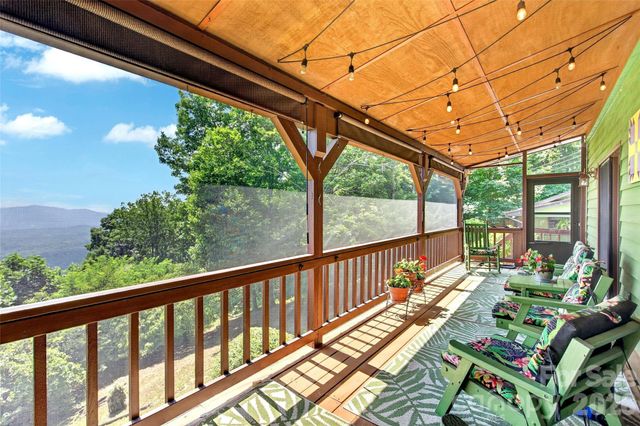 1347 Wipprecht Drive, Spruce Pine, NC 28777