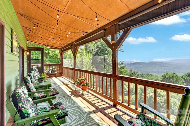 1347 Wipprecht Drive, Spruce Pine, NC 28777