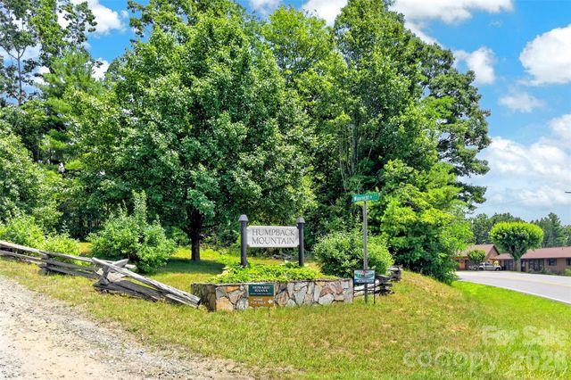 1347 Wipprecht Drive, Spruce Pine, NC 28777