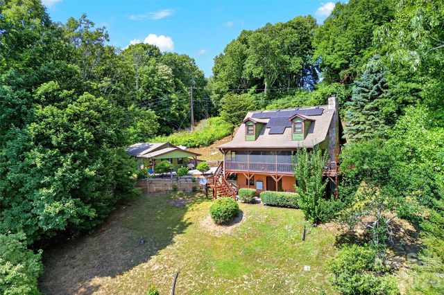 1347 Wipprecht Drive, Spruce Pine, NC 28777