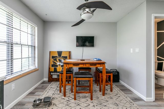5600 E PINEHURST LN, Columbia, MO 65202