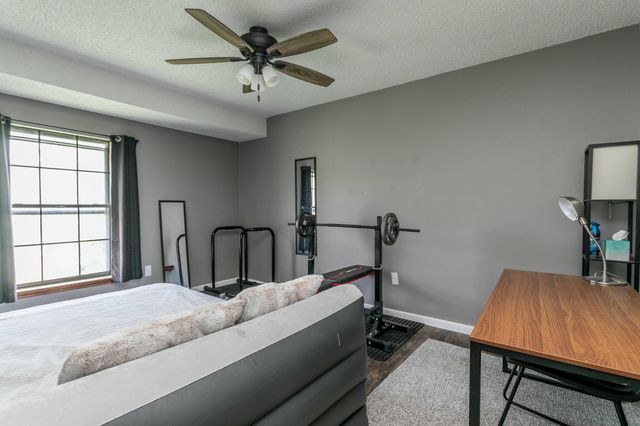 5600 E PINEHURST LN, Columbia, MO 65202
