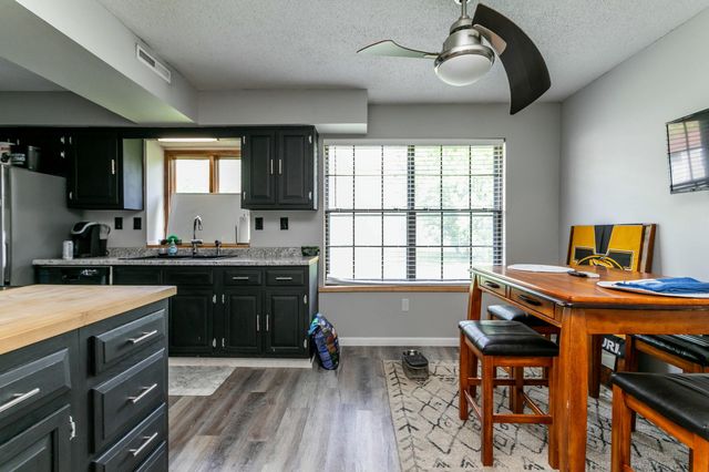 5600 E PINEHURST LN, Columbia, MO 65202