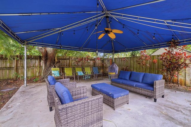 1208 N 31st Avenue, Hollywood, FL 33021