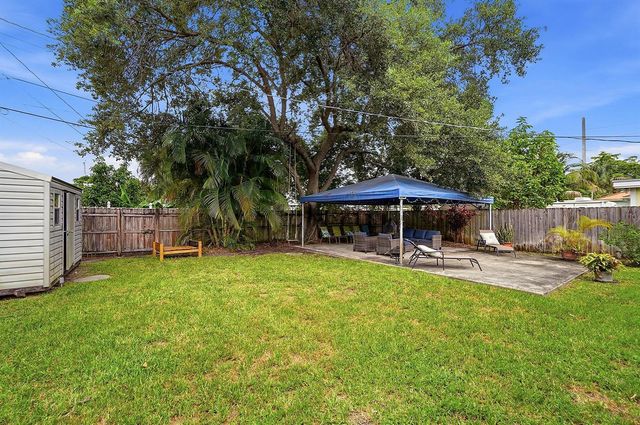 1208 N 31st Avenue, Hollywood, FL 33021