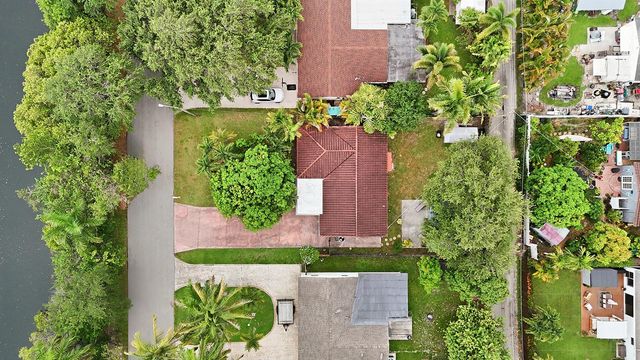 1208 N 31st Avenue, Hollywood, FL 33021