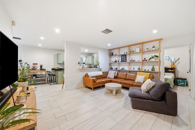 1208 N 31st Avenue, Hollywood, FL 33021