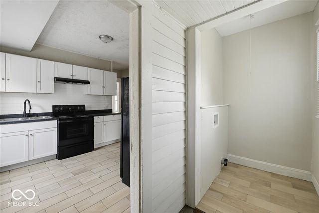 842 N Oakland Avenue, Indianapolis, IN 46201