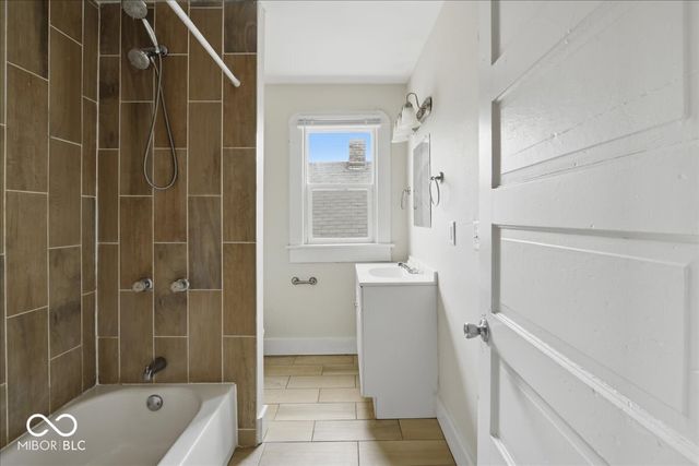 842 N Oakland Avenue, Indianapolis, IN 46201