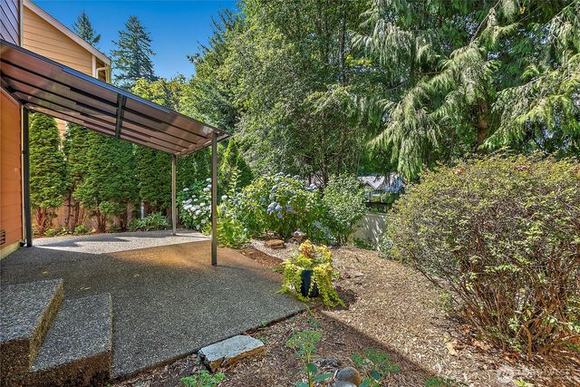 4453 Roxanna Loop SE, Lacey, WA 98503