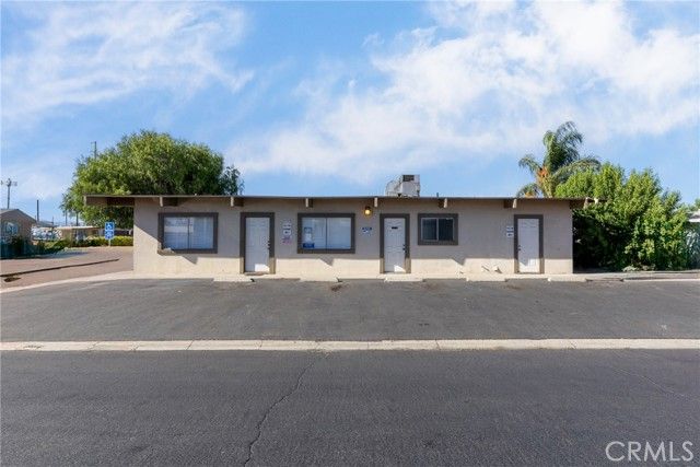 135 N Pepper Avenue 9, Rialto, CA 92376